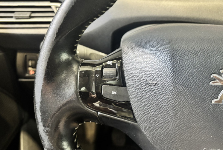 Peugeot 308 SW 120cv - TOIT PANO / 