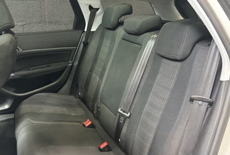 Peugeot 308 SW 120cv - TOIT PANO / 