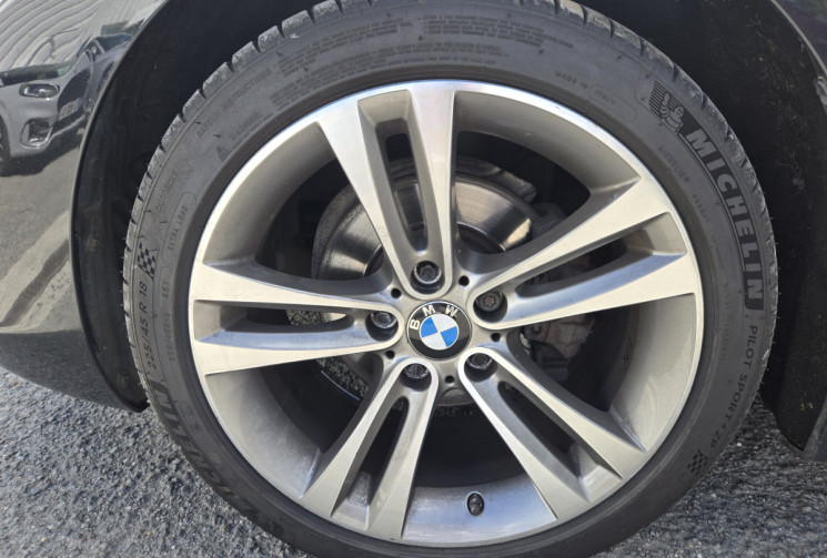 BMW Série 4 Coupé 420 i Sport Line 184 CV * 90 000 km * 4 pneus neufs * toit ouvrant *  