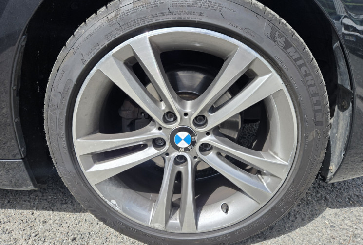 BMW Série 4 Coupé 420 i Sport Line 184 CV * 90 000 km * 4 pneus neufs * toit ouvrant *  