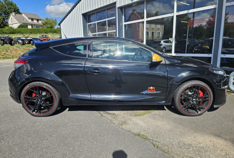 Renault Megane III RS 2.0 TURBO 265 RED BULL RB7