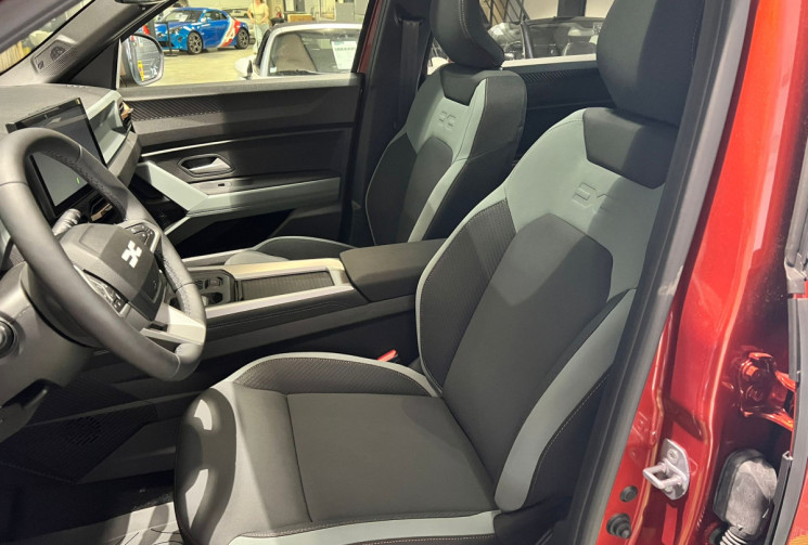 Dacia Bigster 1.8 Hybrid 155 ch 4x2 SUV finition Extreme GARANTIE 5 ANS