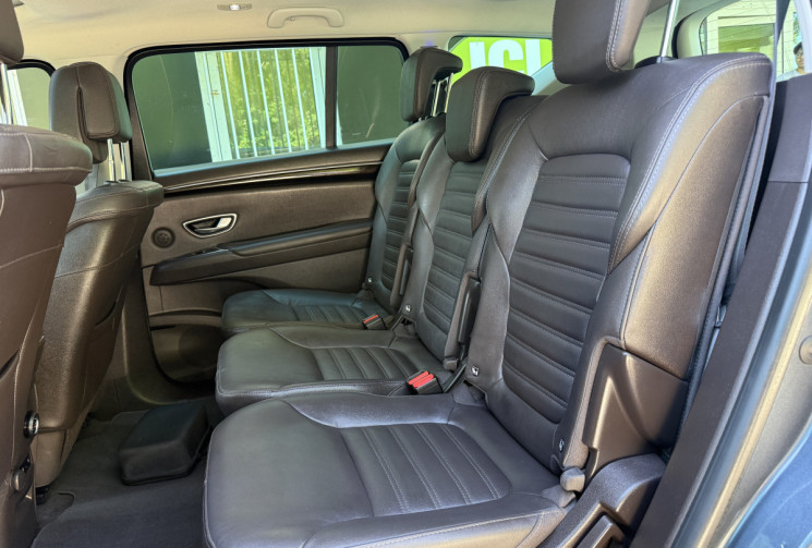 Renault Espace V 1.6 dCi 160 INTENS EDC6 7 PLACES * TOIT PANO * ENTRETIEN ET CT A JOUR * GARANTIE