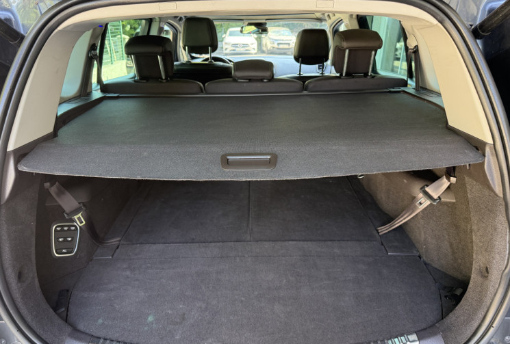Renault Espace V 1.6 dCi 160 INTENS EDC6 7 PLACES * TOIT PANO * ENTRETIEN ET CT A JOUR * GARANTIE