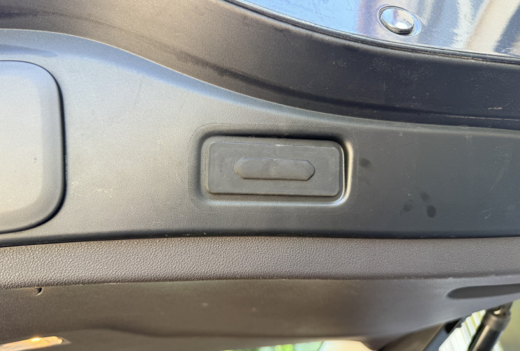 Renault Espace V 1.6 dCi 160 INTENS EDC6 7 PLACES * TOIT PANO * ENTRETIEN ET CT A JOUR * GARANTIE