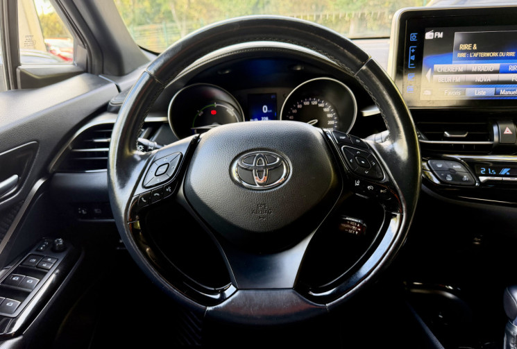 Toyota C-HR 1.8 VVT-i 122 HSD DESIGN CVT * 1ERE MAIN * ENTRETIEN ET CT A JOUR * GARANTIE 6 MOIS