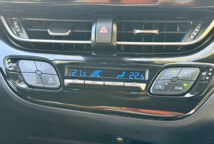 Toyota C-HR 1.8 VVT-i 122 HSD DESIGN CVT * 1ERE MAIN * ENTRETIEN ET CT A JOUR * GARANTIE 6 MOIS