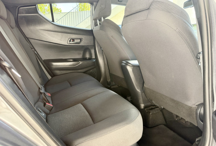 Toyota C-HR 1.8 VVT-i 122 HSD DESIGN CVT * 1ERE MAIN * ENTRETIEN ET CT A JOUR * GARANTIE 6 MOIS