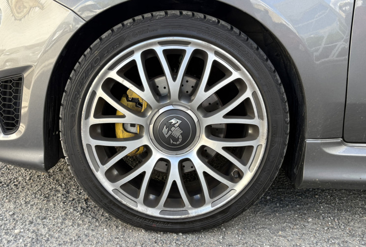 Abarth 500 595 TURISMO 165cv * Bi-ton * Entretien Complet * Très bon Etat