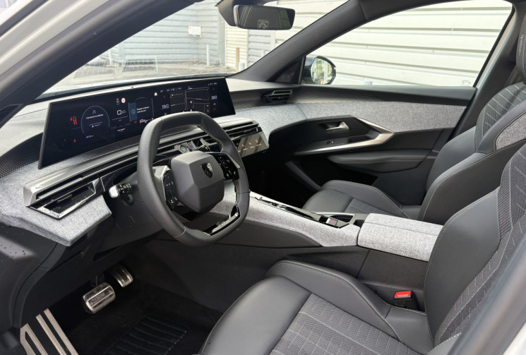 Peugeot 3008 hybrid 145 MHEV GT