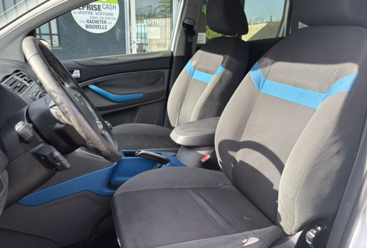 Ford Kuga 2.0 TDCI 136 TITANIUM