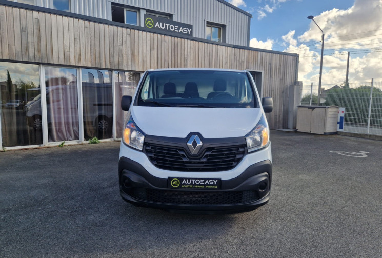 Renault Trafic III L1H11.6 DCI 125 / CT VIERGE / 13 325€ HT / GARANTIE 12 MOIS