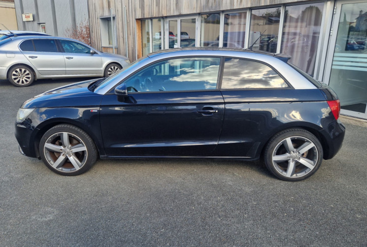 Audi A1  1.4 TFSI 122 /BOITE AUTO / S LINE / TRÉS BON ÉTAT / GARANTIE 12 MOIS