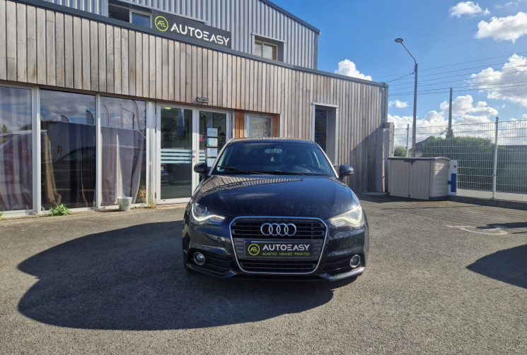 Audi A1  1.4 TFSI 122 /BOITE AUTO / S LINE / TRÉS BON ÉTAT / GARANTIE 12 MOIS