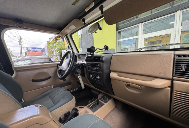Jeep Wrangler II 4.0 Sport 177 cv 6 cylindres en ligne // Boite Auto // Moteur mythique YOUNGTIMER