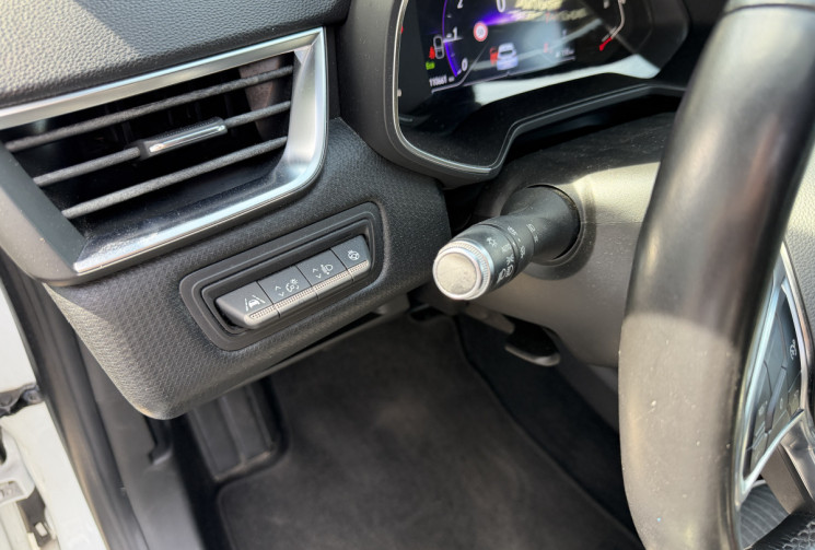 Renault Clio 1.0 TCe 100 ch Intens / Bose / Excellent état / Siège chauffants / Caméra