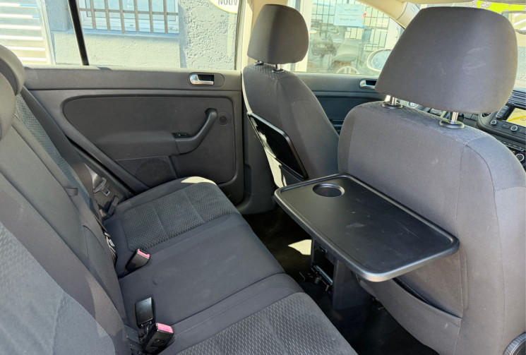 Volkswagen Golf Plus 1.6 TDI 105 CONFORTLINE / ECRAN MULTIMEDIA / REVISION ET DISTRIBUTION OK