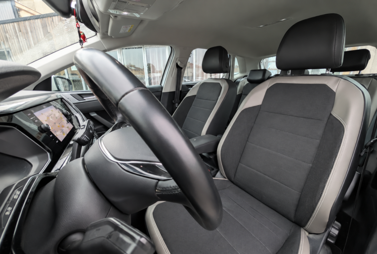 Volkswagen Polo  VI 1.0 TSI 116 / FINITION CARAT / ENTRETIEN SUIVI / GARANTIE 12 MOIS
