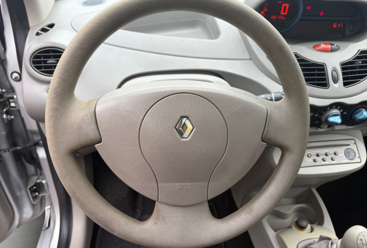 Renault Twingo 1.2 16v 75ch