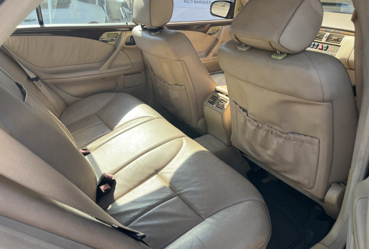 Mercedes CLASSE E  (W210) Diesel E 320 CDI 197 CV