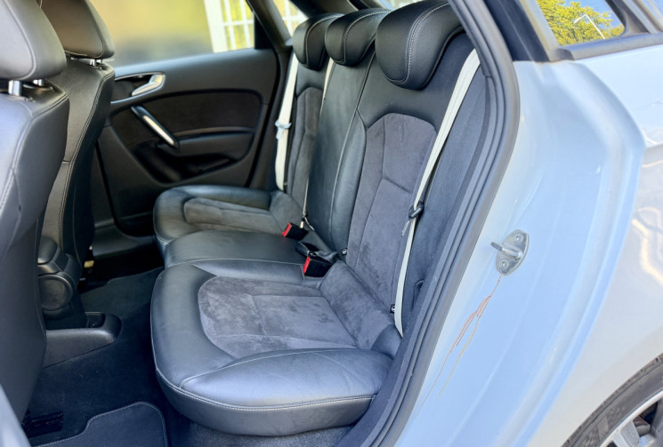 Audi A1 Sportback 1.4 TSi 125 Style / Pack S-Line / FULL Dossier Entretien / CT OK / Garantie 6 Mois