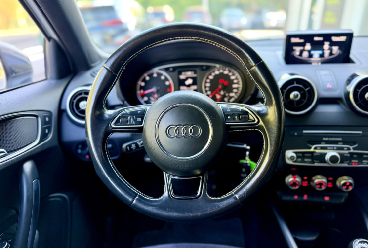 Audi A1 Sportback 1.4 TSi 125 Style / Pack S-Line / FULL Dossier Entretien / CT OK / Garantie 6 Mois