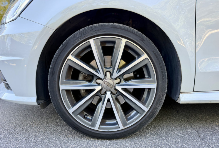 Audi A1 Sportback 1.4 TSi 125 Style / Pack S-Line / FULL Dossier Entretien / CT OK / Garantie 6 Mois