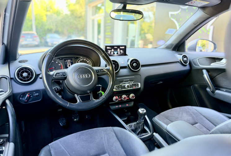 Audi A1 Sportback 1.4 TSi 125 Style / Pack S-Line / FULL Dossier Entretien / CT OK / Garantie 6 Mois