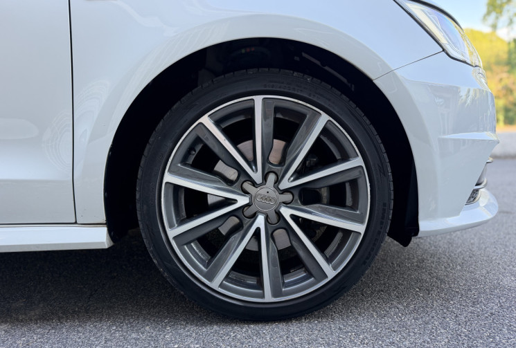 Audi A1 Sportback 1.4 TSi 125 Style / Pack S-Line / FULL Dossier Entretien / CT OK / Garantie 6 Mois