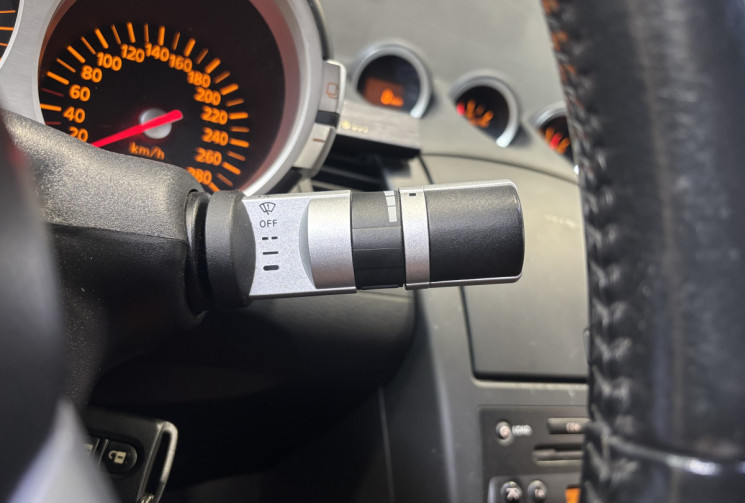 Nissan 350 Z Roadster 3.5 V6 280ch