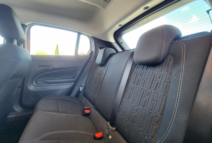 FIAT 600 HYBRIDE 136 CONFORT / GARANTIE CONSTRUCTEUR / TRES BON ETAT / PNEUS AV NEUFS