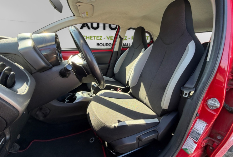 Toyota Aygo 1.0 / 69 CH / X-COOL / BVA 