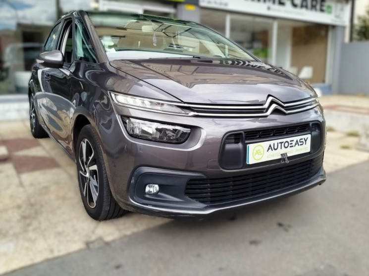 Citroën C4 SpaceTourer 1.5 BlueHDi EAT8 130 // SHINE