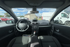 Renault Clio III 1.2 16V 75 CH NIGHT AND DAY TBE CT OK 