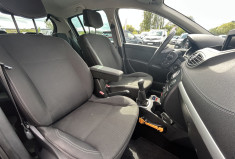 Renault Clio III 1.2 16V 75 CH NIGHT AND DAY TBE CT OK 