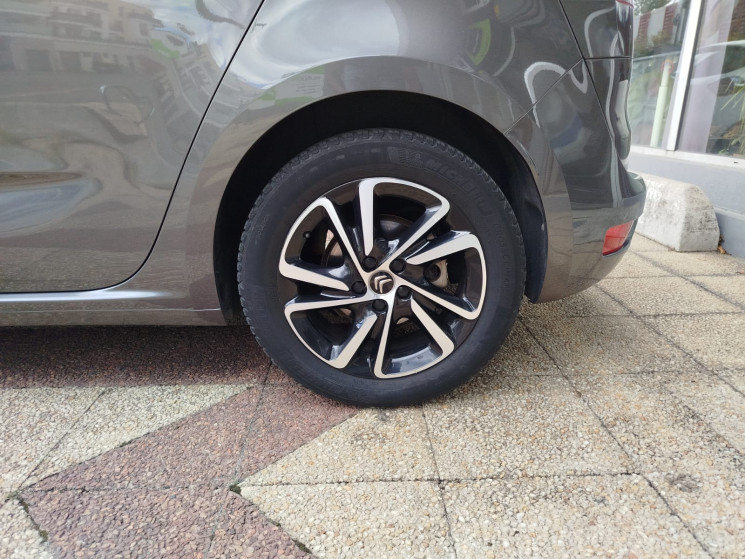 Citroën C4 SpaceTourer 1.5 BlueHDi EAT8 130 // SHINE
