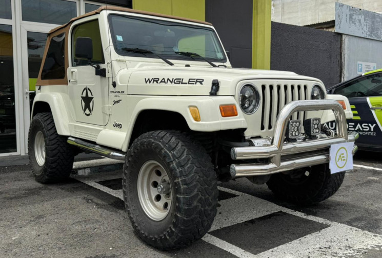 Jeep Wrangler II 4.0 Sport 177 cv 6 cylindres en ligne // Boite Auto // Moteur mythique YOUNGTIMER