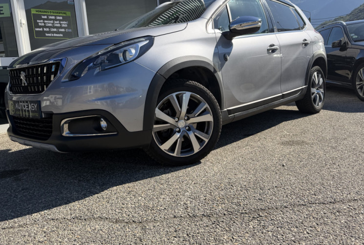 Peugeot 2008 1.2 110 EAT6 Crossway Grip Control - suivi Peugeot exclusif