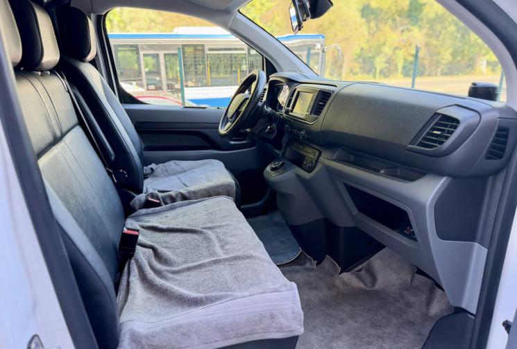 Peugeot Expert M Premium Pack 2.0 HDi 180 EAT6 / Gallerie / Attelage / Camera / Carplay