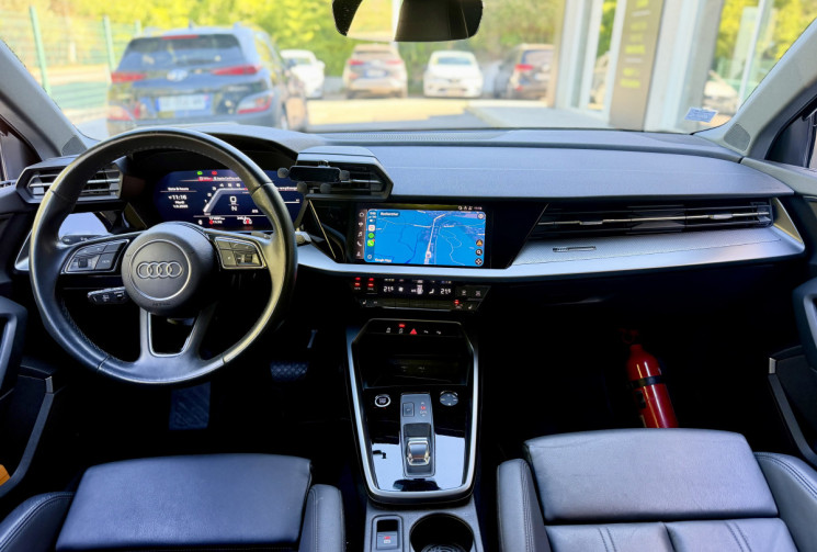 Audi A3 SPORTBACK 35 TFSI 150 S LINE S TRONIC 7 * CUIR * LED * CARPLAY * JA19 * GARANTIE