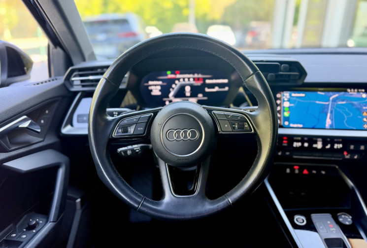Audi A3 SPORTBACK 35 TFSI 150 S LINE S TRONIC 7 * CUIR * LED * CARPLAY * JA19 * GARANTIE