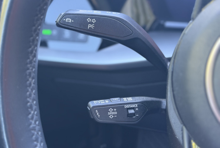 Audi A3 SPORTBACK 35 TFSI 150 S LINE S TRONIC 7 * CUIR * LED * CARPLAY * JA19 * GARANTIE