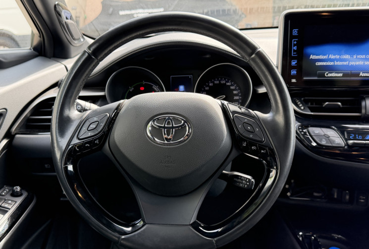 Toyota C-HR 1.8 122 ch Collection / Suivi 100% Toyota / JBL / Sièges chauffants