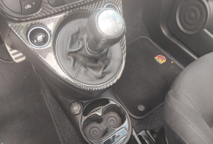 Abarth 500 1.4 Turbo 16V T-Jet 145 bvm - Toit Ouvrant - 