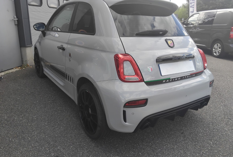 Abarth 500 1.4 Turbo 16V T-Jet 145 bvm - Toit Ouvrant - 