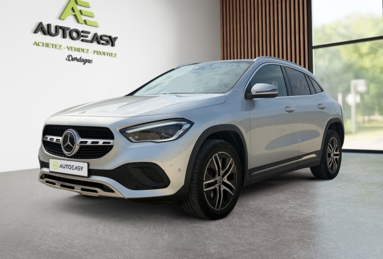 Mercedes GLA 250 E 160+102 Ch PROGRESSIVE LINE 8G-DCT