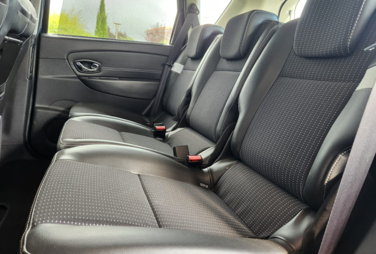 Renault Scénic III  1.5 dCi 110 / DYNAMIQUE / BON ÉTAT 