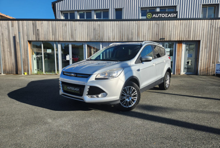 Ford Kuga II 2.0 TDCi  4X2 140 TREND / TRÉS BON ÉTAT / GARANTIE 12 MOIS 