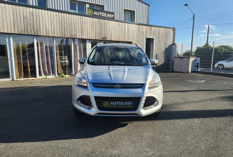 Ford Kuga II 2.0 TDCi  4X2 140 TREND / TRÉS BON ÉTAT / GARANTIE 12 MOIS 