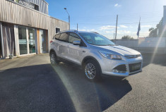 Ford Kuga II 2.0 TDCi  4X2 140 TREND / DISTRIBUTION NEUVE / TRÉS BON ÉTAT